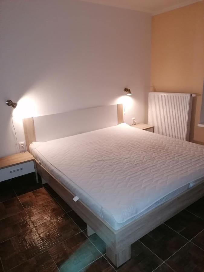 Apartman Žilina Buitenkant foto
