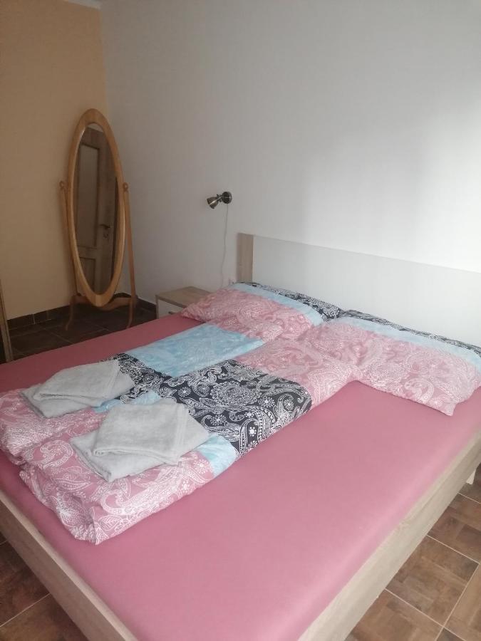 Apartman Žilina Buitenkant foto